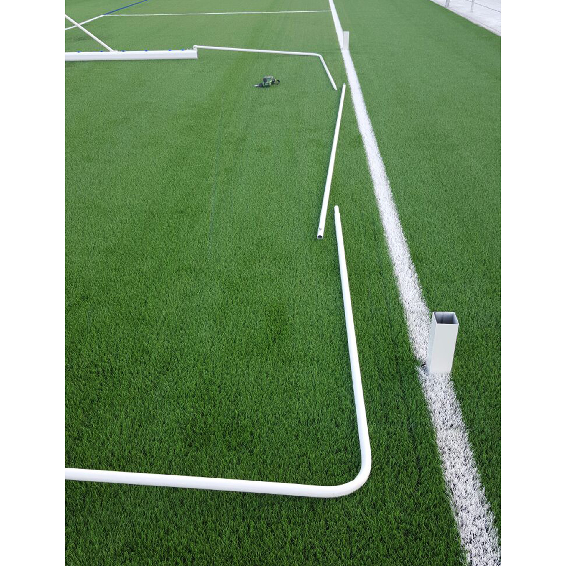 Juego de 2 bases porterías fútbol 7 para recogida de red - Imagen 5