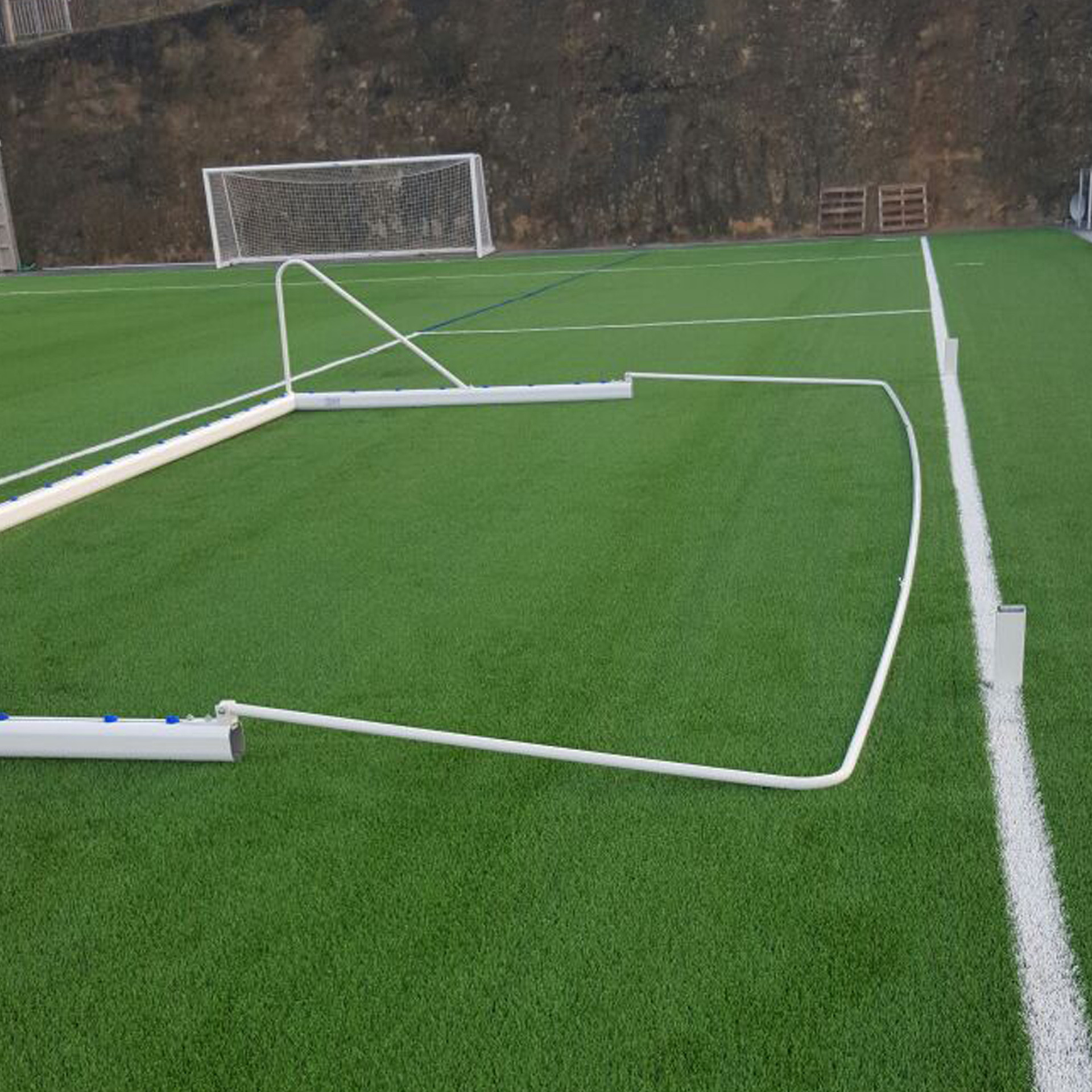 Juego de 2 bases porterías fútbol 7 para recogida de red - Imagen 6
